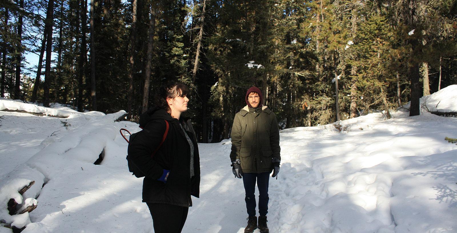 Winter-Banff-Musicians-in-Residence-Molly-&-Pippa