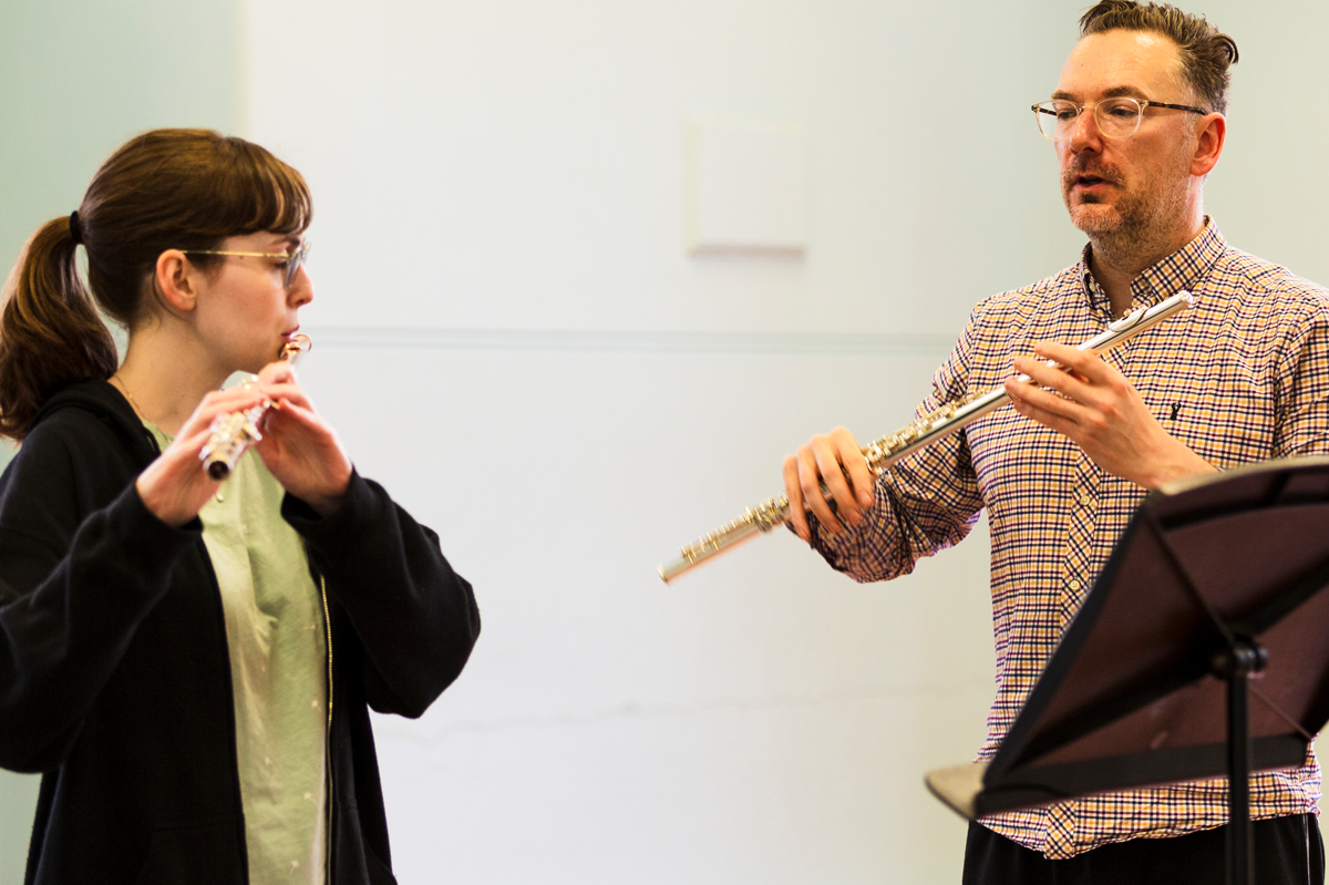 Laura Cliff (flute NSW) coaching session with Andrew Macleod